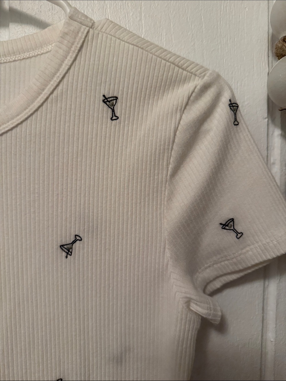 American Eagle Martini Glass Tee - Picture 3 of 3
